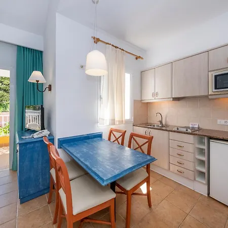 Comitas Isla Del Aire Hotel apartamentowy 4*