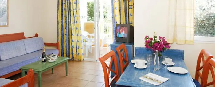 아파트호텔 Comitas Isla Del Aire 4*