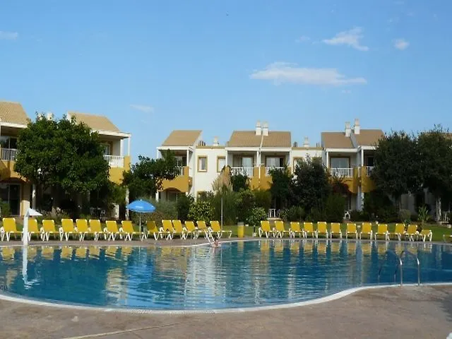 Comitas Isla Del Aire Apartahotel 4*