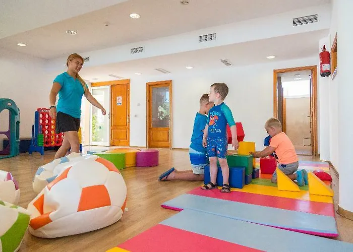 Comitas Isla Del Aire 4* 푼타프리마