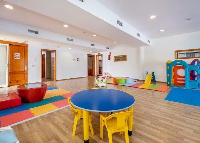 Comitas Isla Del Aire Apartahotel Punta Prima (Menorca)