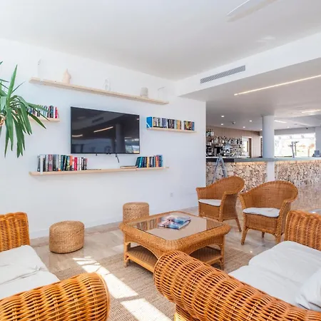 Comitas Isla Del Aire 4*