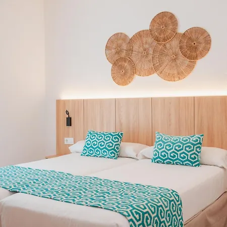 Comitas Isla Del Aire Aparthotel 4*