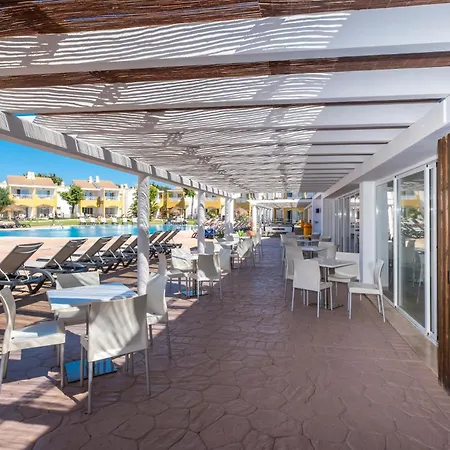 Aparthotel Comitas Isla Del Aire 4*