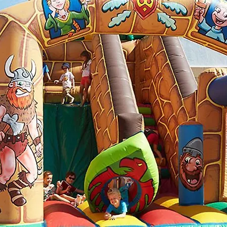 アパートホテル Comitas Isla Del Aire