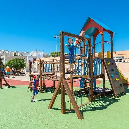 アパートホテル Comitas Isla Del Aire