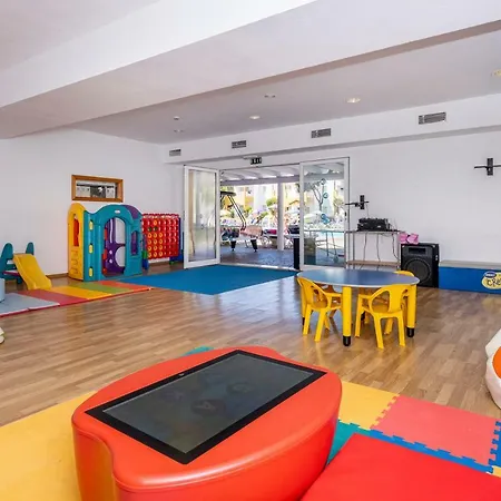 アパートホテル Comitas Isla Del Aire プンタ・プリマ