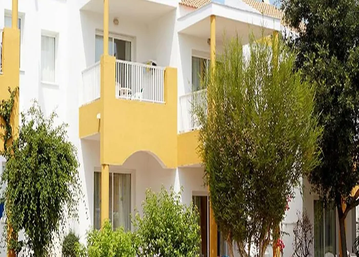 Comitas Isla Del Aire 4*