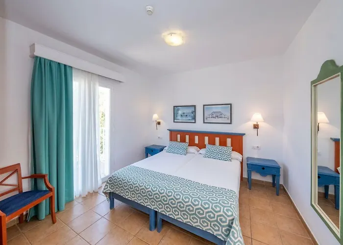 Comitas Isla Del Aire 4* Punta Prima (Menorca)